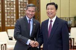Դ¼ⳤά